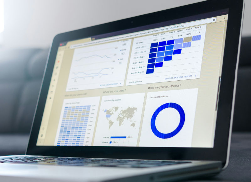 Statistiques sur l'écran de l'ordinateur portable